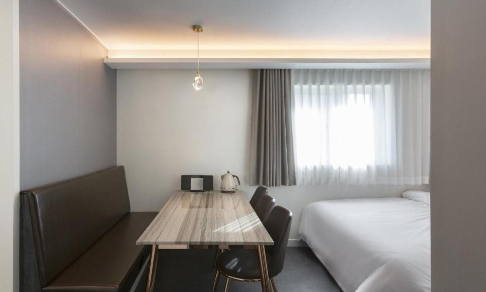 Busan Lounge 26 Hotel Buitenkant foto